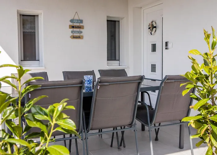 4Seasons Apartments